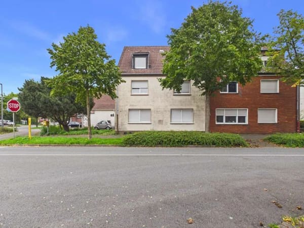 Immobilie in Oer-Erkenschwick - Dreifamilienhaus – attraktive Kapitalanlage oder Mehrgenerationenhaus in Oer-Erkenschwick - Bild 0