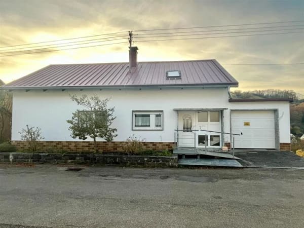 Immobilie in Niederstetten - Einfamilienhaus freistehend in Niederstetten - Bild 0