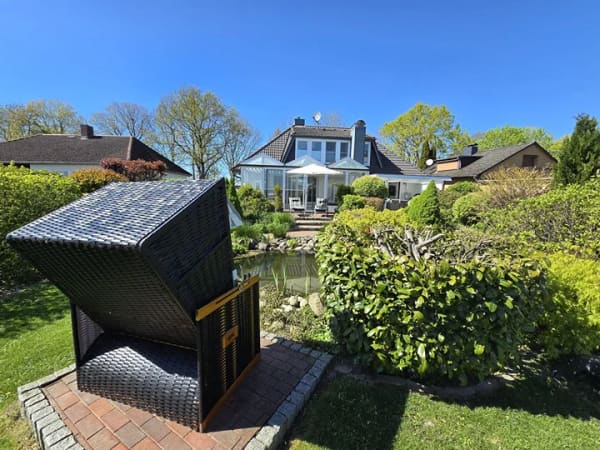 Immobilie in Haselau - Schöner Wohnen -  Modernes "Strandhaus" in traumhafter Lage von Haselau bei Hamburg - Bild 1