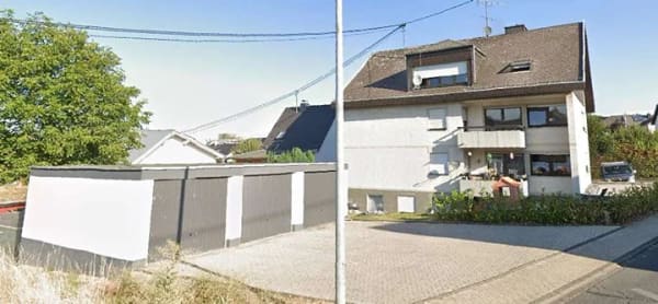 Immobilie in Großmaischeid - Vollständig renoviertes und vermietetes Mehrfamilienhaus mit 3,45 % Abschreibung in Großmaischeid - Bild 1