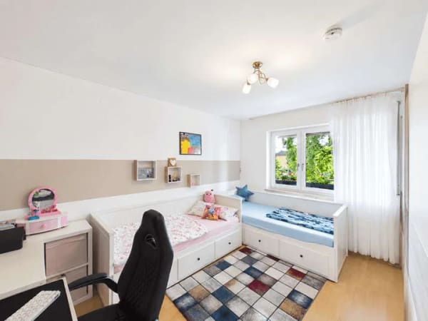 Immobilie in Traunstein - Zentral gelegen, schön geschnitten – 3-Zimmer-Wohnung mit Loggia im Erbbaurecht in Traunstein - Bild 4
