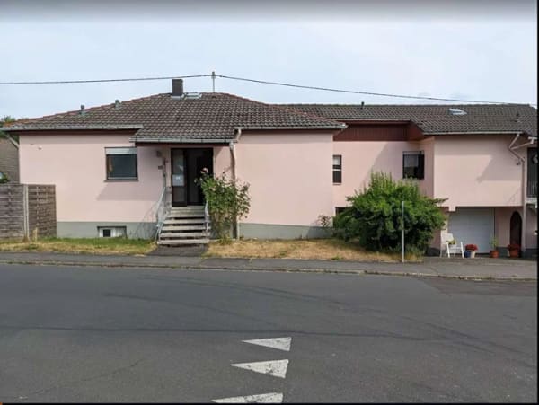 Immobilie in Herschbach - Vollvermietetes und renoviertes Mehrfamilienhaus mit 3,13 % Abschreibung in Herschbach - Bild 0