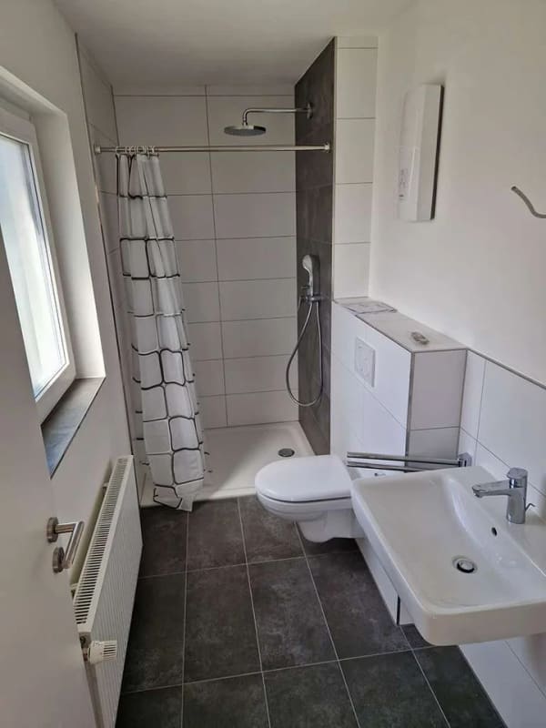 Immobilie in Herschbach - Vollvermietetes und renoviertes Mehrfamilienhaus mit 3,13 % Abschreibung in Herschbach - Bild 3