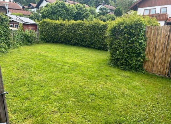 Immobilie in Haldenwang - Vermietete Doppelhaushälfte mit zwei Wohnungen, Doppelgarage und 600 m² Grundstück in Haldenwang - Bild 4