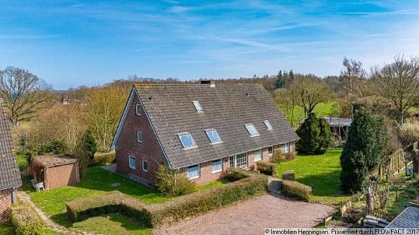 Immobilie in Steinberg - Ostsee-Investment: 4-Familienhaus am Meer-sehr ruhige Sackgasse ! - Bild 0