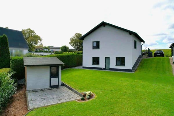 Immobilie in Gönnersdorf - Ruhig gelegenes, freistehendes Einfamilienhaus mit Terrasse, Carport und Gartenhaus in Gönnersdorf - Bild 0