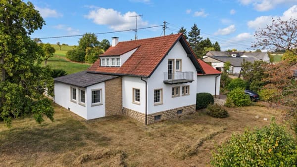 Immobilie in Oberkail - Wohnen, wo Kunstgeschichte entstand– Künstleranwesen mit Atelier und 5.500 m² Grundstück in Oberkail - Bild 0