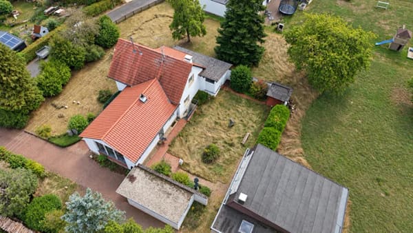 Immobilie in Oberkail - Wohnen, wo Kunstgeschichte entstand– Künstleranwesen mit Atelier und 5.500 m² Grundstück in Oberkail - Bild 2