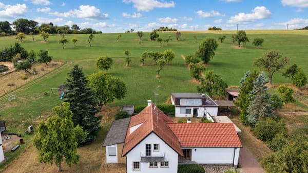 Immobilie in Oberkail - Wohnen, wo Kunstgeschichte entstand– Künstleranwesen mit Atelier und 5.500 m² Grundstück in Oberkail - Bild 4
