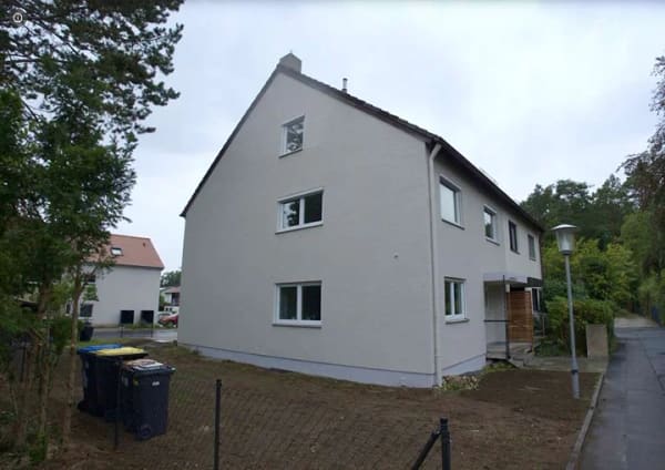 Immobilie in Schwebheim - Haus am Waldrand,  7,5 Zimmern, Garage +Stellplatz in Schwebheim (Schweinfurt) - Bild 0