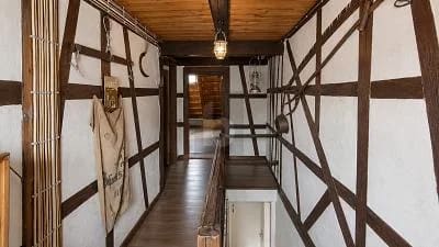 Immobilie in Haigerloch - SEHR GEPFLEGTES BAUERNHAUS MIT AUSBAUPOTENZIAL - Bild 1