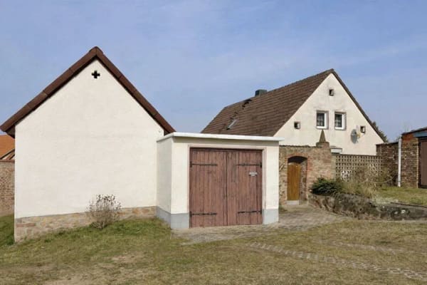 Immobilie in Wettin-Löbejün - Bauernhaus mit Garten und Scheune - Bild 2
