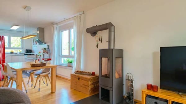 Immobilie in Wäschenbeuren - Viel Raum fürs Leben – Reihenendhaus mit Garten, Studio & Dachterrasse - Bild 4