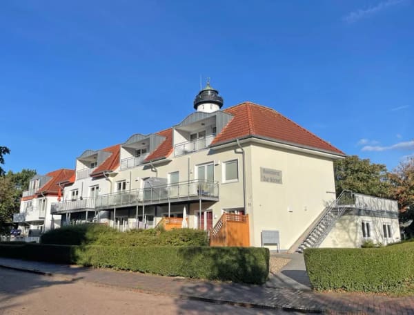 Immobilie in Wangerooge - Art & Sea auf Wangerooge: Stilvolle Dachgeschosswohnung mit zwei Loggien und Inselflair! - Bild 1