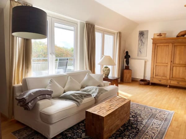 Immobilie in Wangerooge - Art & Sea auf Wangerooge: Stilvolle Dachgeschosswohnung mit zwei Loggien und Inselflair! - Bild 4
