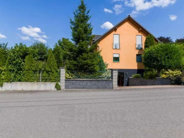 Immobilie in Oberlungwitz - Einfamilienhaus in Oberlungwitz mit Kamin & Garten - Bild 3