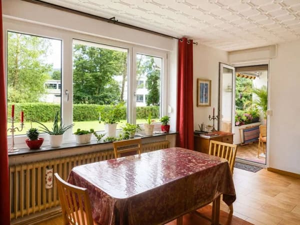 Immobilie in Ranstadt - Vermietete 3-Zimmer-Wohnung · 5,6 % Mietrendite · Garage und Keller inklusive - Bild 3