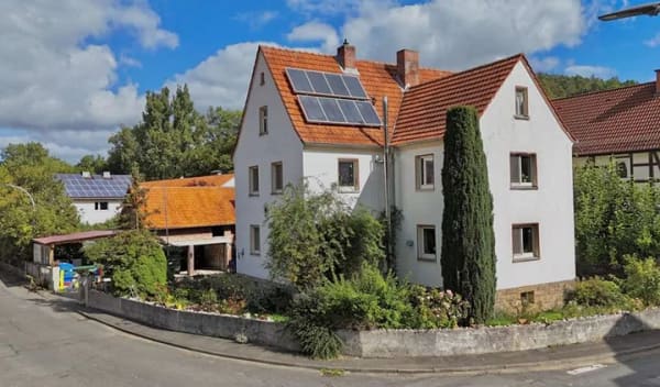 Immobilie in Sontra - *Alles - außer gewöhnlich*

Landhaus mit Hofcharakter am Bachlauf der Ulfe

in 36205 Sontra-Krau - Bild 2