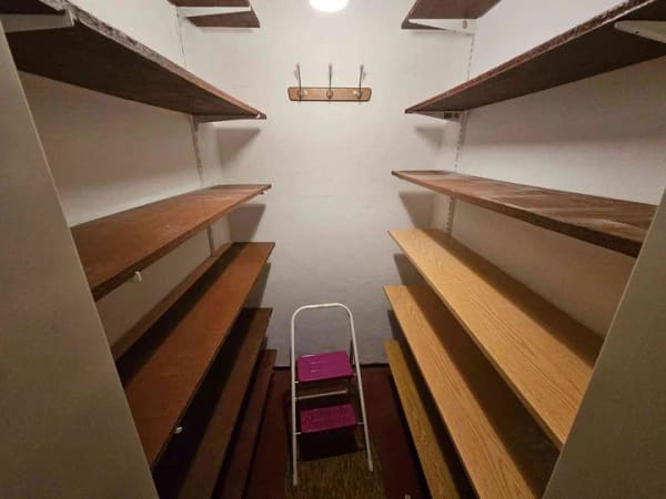 Immobilie in Bad Hönningen - Familienfreundliche Doppelhaushälfte in ruhiger Lage – gepflegt, voll unterkellert, sofort einz - Bild 1