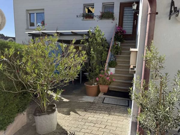 Immobilie in Altshausen - Sofort verfügbares Massivhaus in Hanglage von Altshausen, Finanzierungsangebot, super Preis - Bild 2
