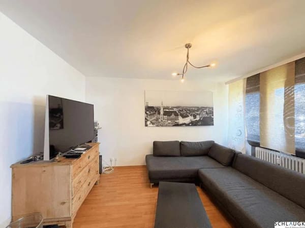 Immobilie in Krailling - Stabile Kapitalanlage im Herzen Kraillings - 1.140 € Warmmiete - Bild 0