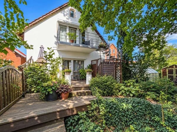 Immobilie in Elze - Haus mit Charakter, eigenem Garten und viel Raum für neue Ideen - Bild 0