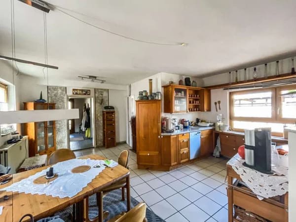 Immobilie in Elze - Haus mit Charakter, eigenem Garten und viel Raum für neue Ideen - Bild 2