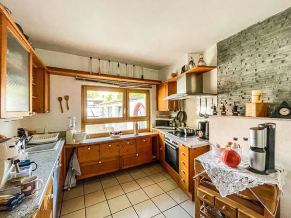Immobilie in Elze - Haus mit Charakter, eigenem Garten und viel Raum für neue Ideen - Bild 3