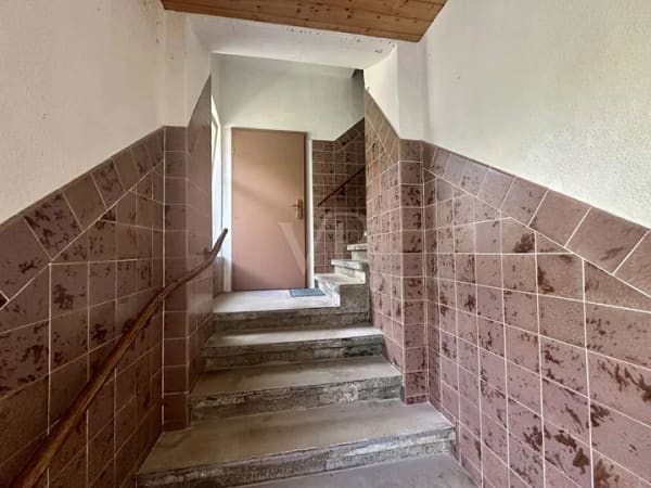 Immobilie in Bad Schandau - Die eigenen 4 Wände mit Potenzial direkt an der Kirnitzschtalbahn - Bild 1