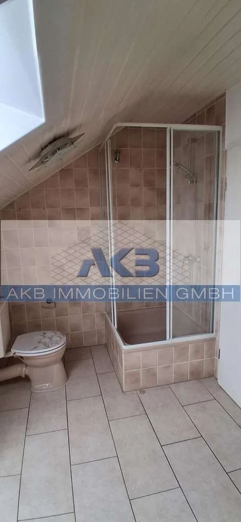Immobilie in Nachrodt-Wiblingwerde - VERKAUF!!!super geschnittene 3 1/2 Zi Whg., KDB, Balkon u. Carport, sofort bezugsfrei!!! - Bild 4