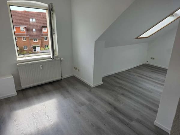 Immobilie in Schönkirchen - Tolle Dachgeschoss Wohnung in Schönkirchen - Bild 4