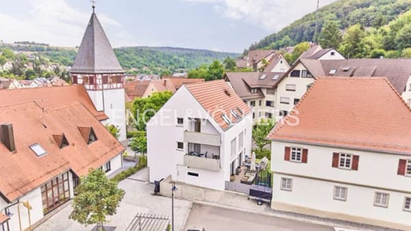 Immobilie in Mönsheim - Tolle Dachgeschosswohnung in zentraler Lage von Mönsheim mit Neubaucharakter - Bild 0