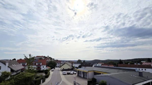 Immobilie in Parsberg - Wohnen über den Dächern von Parsberg - außergewöhnliche Maisonette mit Panoramablick - Bild 3