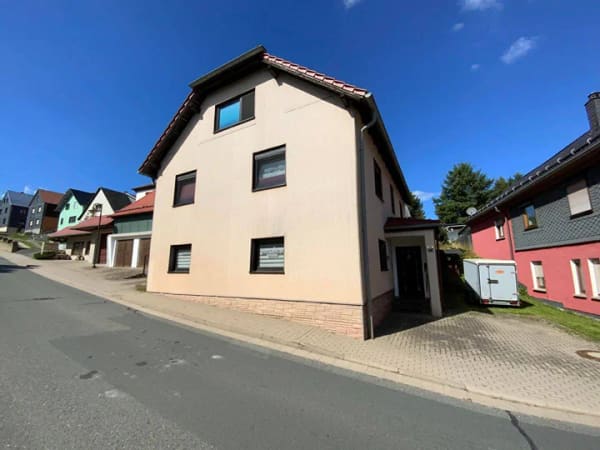 Immobilie in Königsee - Geräumiges Wohnhaus mit Scheune und großem Grundstück - Bild 2