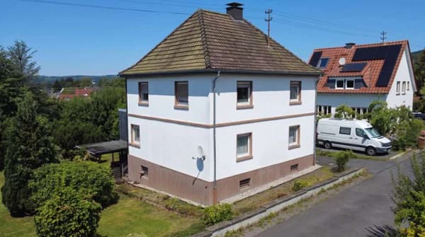 Immobilie in Kreuztal - Historische Stadtvilla mit Potenzial in gefragter Lage von Kreuztal-Ferndorf - Bild 2