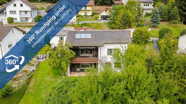 Immobilie in Obernzell - Großzügiges Wohnhaus mit 900 m² Grundstück und zwei Garagen in Obernzell - Bild 0