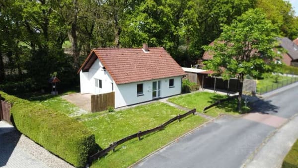 Immobilie in Friedeburg - Charmantes Zuhause mit Ausbaureserve – gemütlich wohnen und wohlfühlen - Bild 0