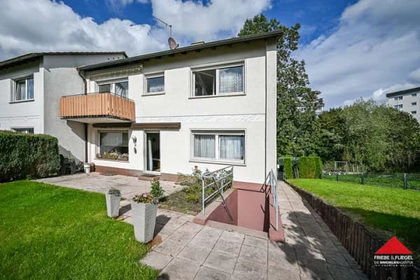 Immobilie in Meinerzhagen - Reihenendhaus mit schönem Garten und Garage in Meinerzhagen - Bild 2