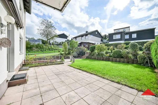 Immobilie in Meinerzhagen - Reihenendhaus mit schönem Garten und Garage in Meinerzhagen - Bild 4