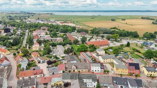 Immobilie in Rankwitz - Idylle & Rendite in Stadt Usedom: Sanierter Wohntraum mit 4 Einheiten, Hofgarten & Scheune - Bild 1