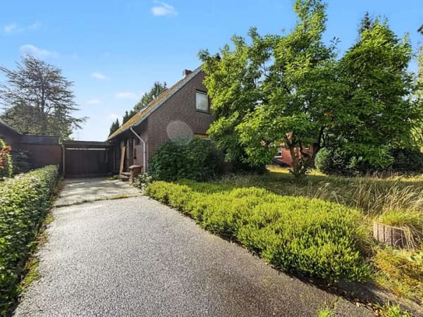 Immobilie in Alt Duvenstedt - Einfamilienhaus mit viel Platz und Potenzial – für Familien und Macher in Alt Duvenstedt - Bild 0