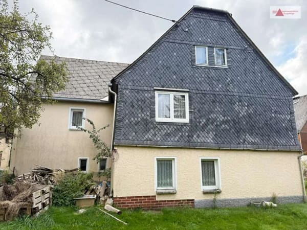 Immobilie in Gelenau/Erzgebirge - Sanierungsbedürftiges Einfamilienhaus in Gelenau kaufen – Fachwerkhaus mit Garten und Doppelgarage - Bild 3