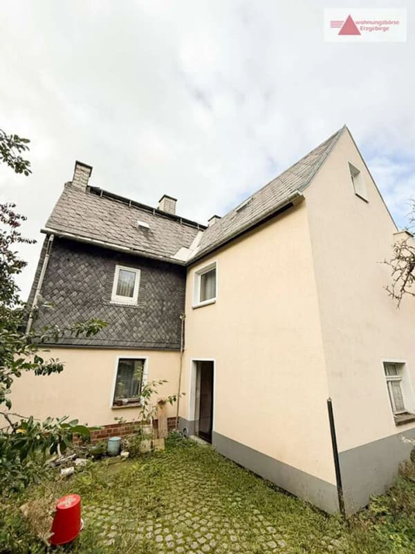 Immobilie in Gelenau/Erzgebirge - Sanierungsbedürftiges Einfamilienhaus in Gelenau kaufen – Fachwerkhaus mit Garten und Doppelgarage - Bild 4