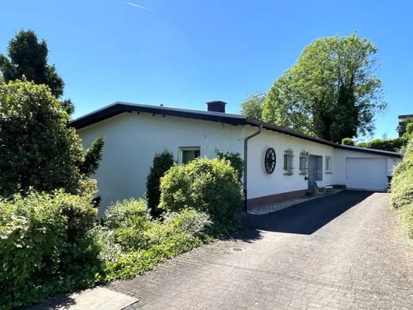 Immobilie in Bischoffen - Einfamilienhaus freistehend in Bischoffen - Bild 0