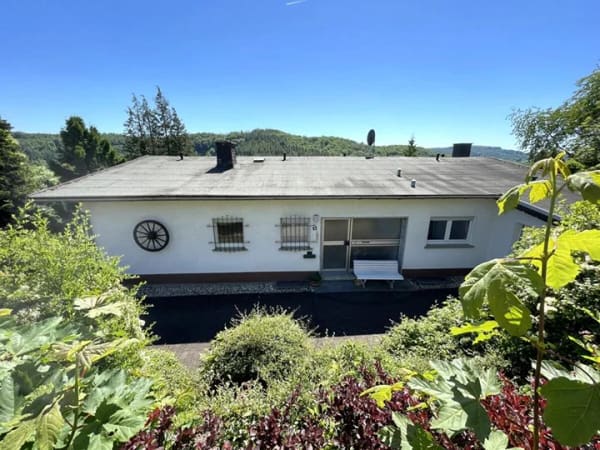 Immobilie in Bischoffen - Einfamilienhaus freistehend in Bischoffen - Bild 2