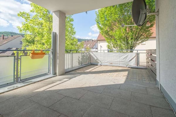 Immobilie in Cleebronn - Mehr Raum für Ihre Pläne – 
gepflegte 3,5-Zimmer-Wohnung mit Terrasse - Bild 2