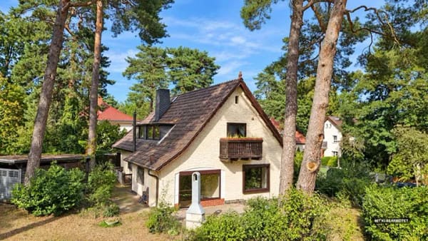 Immobilie in Kleinmachnow - Open House 26.09. | Für Liebhaber: Baudenkmal mit Garten in Kleinmachnow - Bild 2