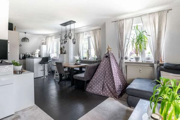 Immobilie in Lauingen (Donau) - ÄUSSERST GEPFLEGTE 3-ZIMMER-MAISONETTEWOHNUNG IN FAMILIENFREUNDLICHER LAGE IN LAUINGEN (DONAU) - Bild 3