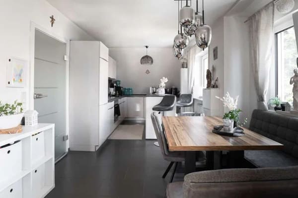 Immobilie in Lauingen (Donau) - ÄUSSERST GEPFLEGTE 3-ZIMMER-MAISONETTEWOHNUNG IN FAMILIENFREUNDLICHER LAGE IN LAUINGEN (DONAU) - Bild 4