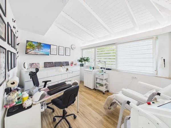 Immobilie in Uhingen - Rundrum außergewönlich - Zweifamilienhaus mit einzigartigen Architektur - Bild 4